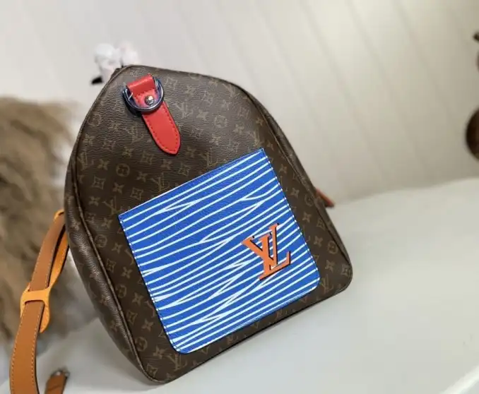LV Travel Bags 4206A-0362