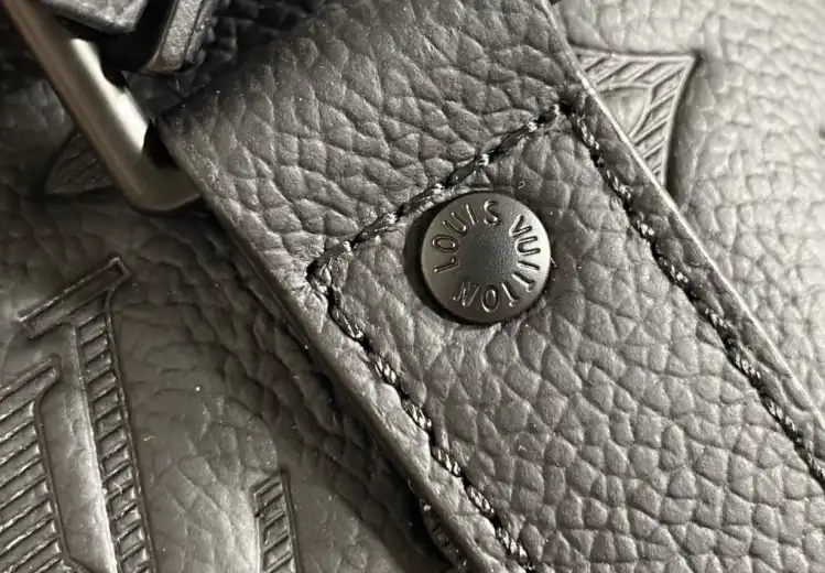 LV Travel Bags 4206A-0364