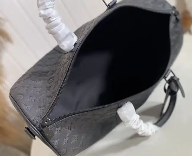 LV Travel Bags 4206A-0364