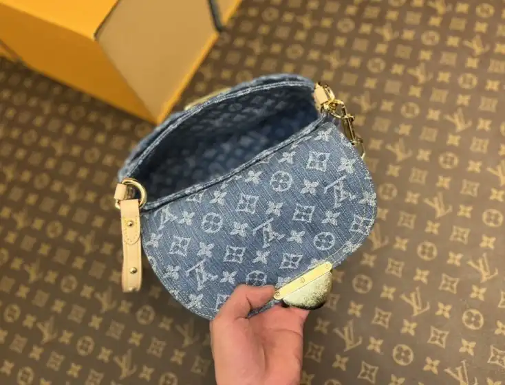 LV Satchel bags 4206A-0367