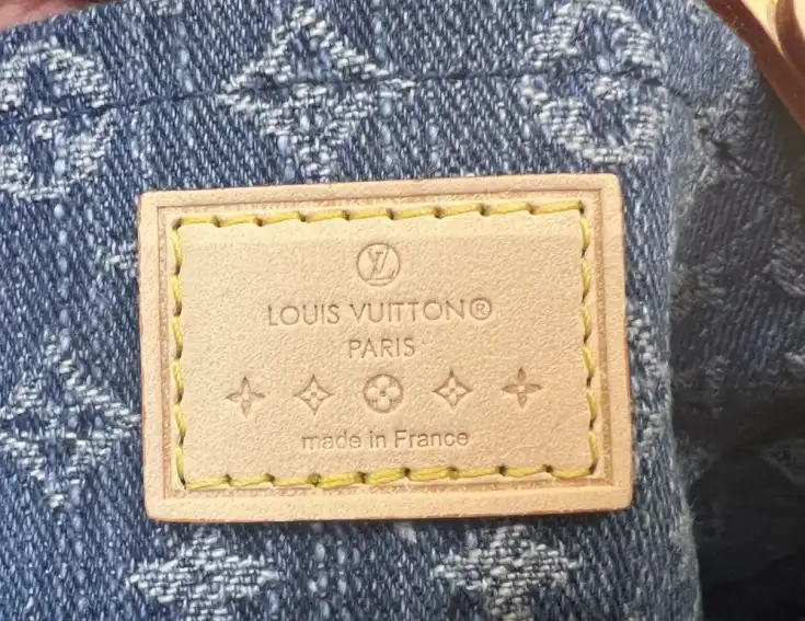LV Satchel bags 4206A-0367