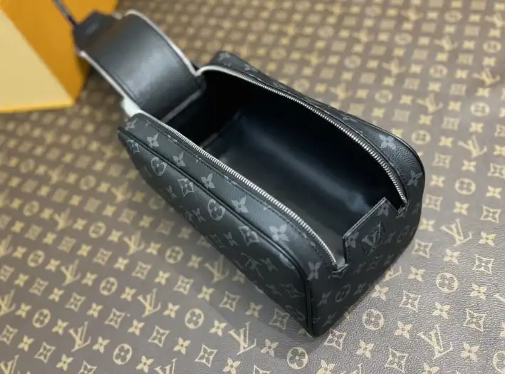 LV Cosmetic Bags 4206A-0374