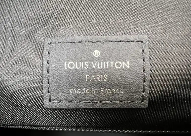 LV Backpacks 4206A-0382