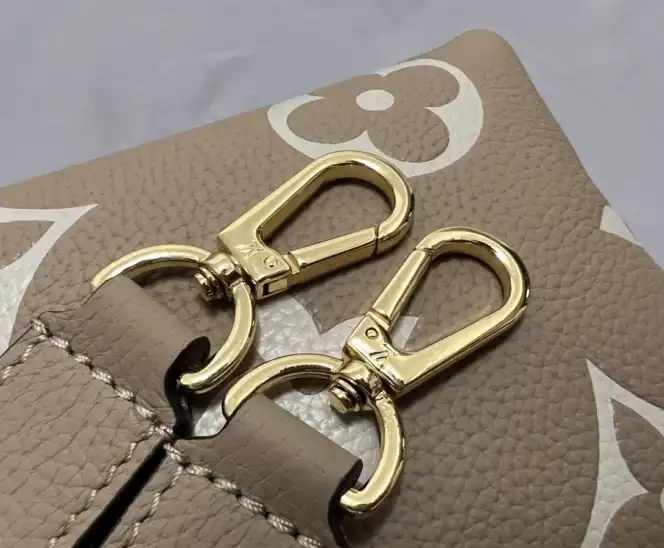 LV Top Handle Bags 4206A-0385