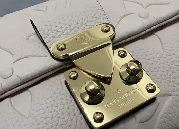 LV Top Handle Bags 4206A-0388
