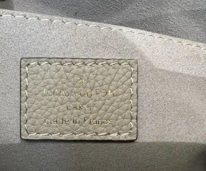 LV Top Handle Bags 4206A-0389