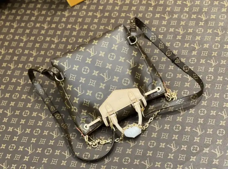 LV Backpacks 4206A-0392