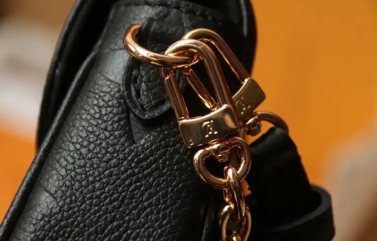 LV Top Handle Bags 4206A-0811