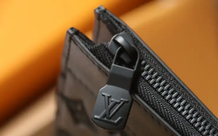 LV Clutch Bags 4206A-0854