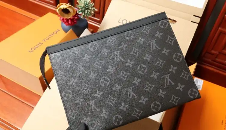 LV Clutch Bags 4206A-0856
