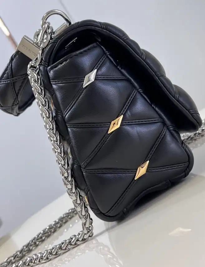 lv twist De*1m bags 4206a-1252