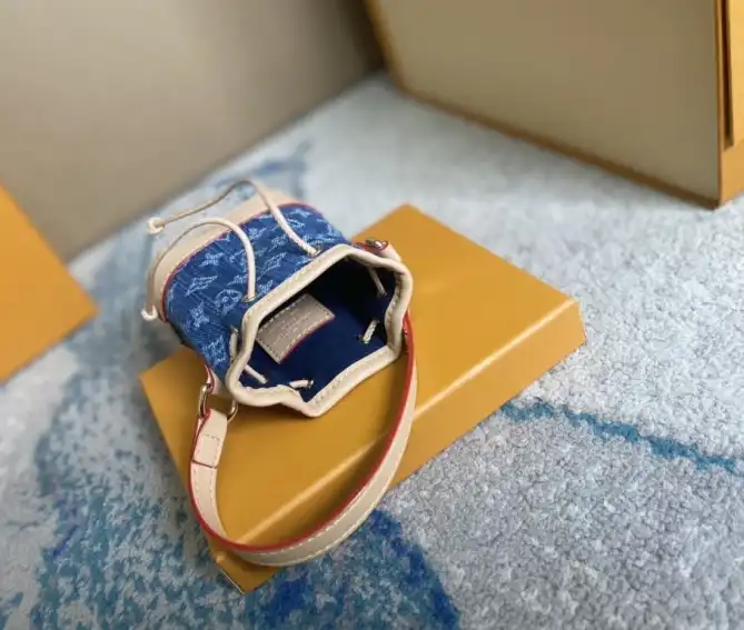 LV Bucket Bags 4206A-1258