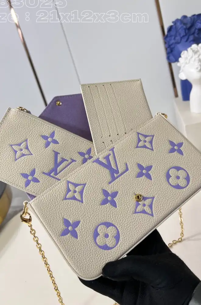 LV Satchel bags 4206A-1266