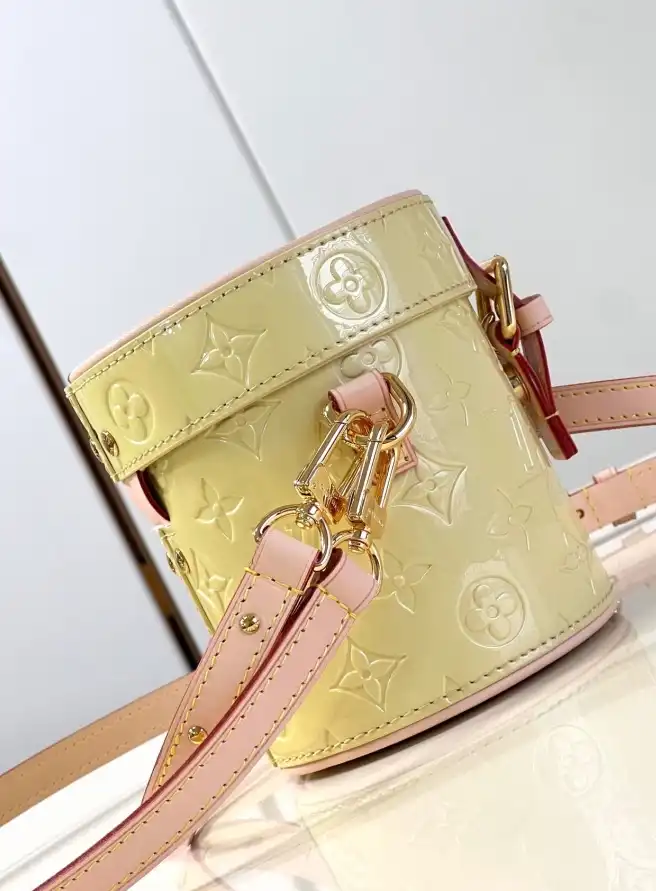 LV Round Bags 4206A-1279