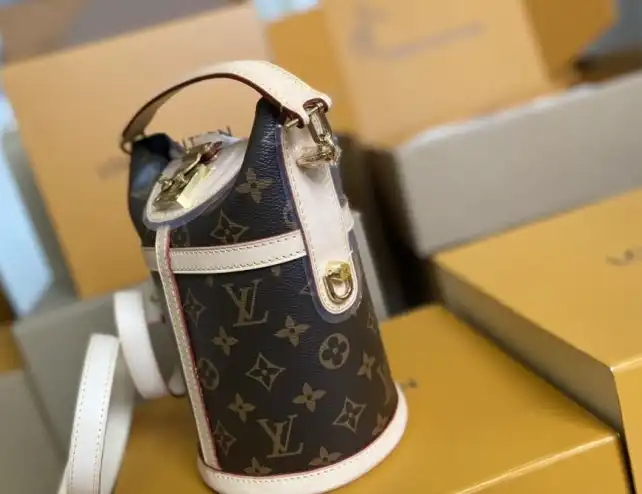 LV Round Bags 4206A-1392