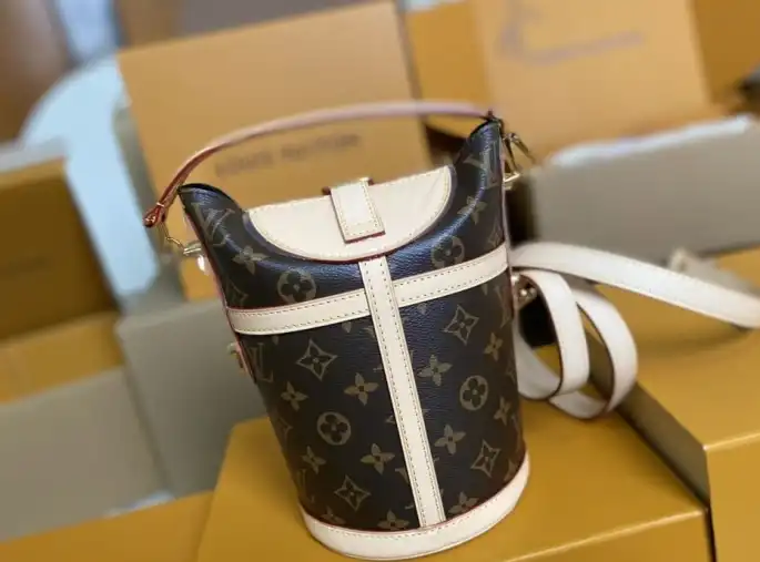 LV Round Bags 4206A-1392