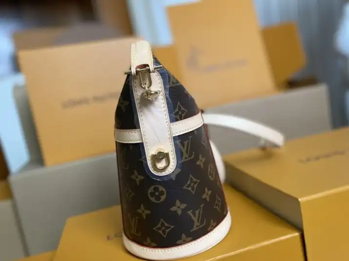 LV Round Bags 4206A-1392