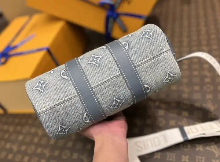 LV Speedy Bags 4206A-2117