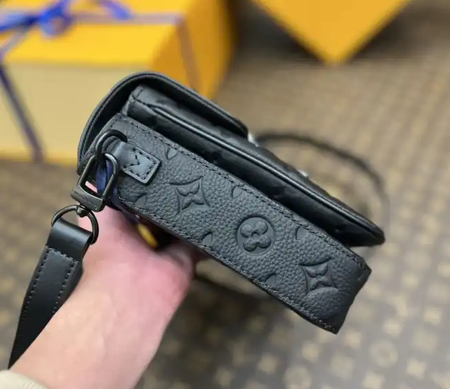 LV Satchel bags 4206A-2126