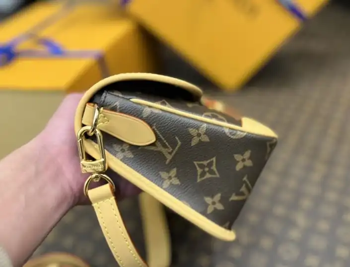 LV Satchel bags 4206A-2132