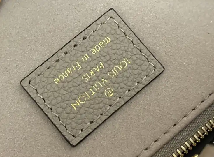 LV Shopping Bags 4206A-2143