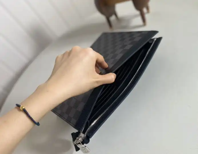 LV Clutch Bags 4206A-2147