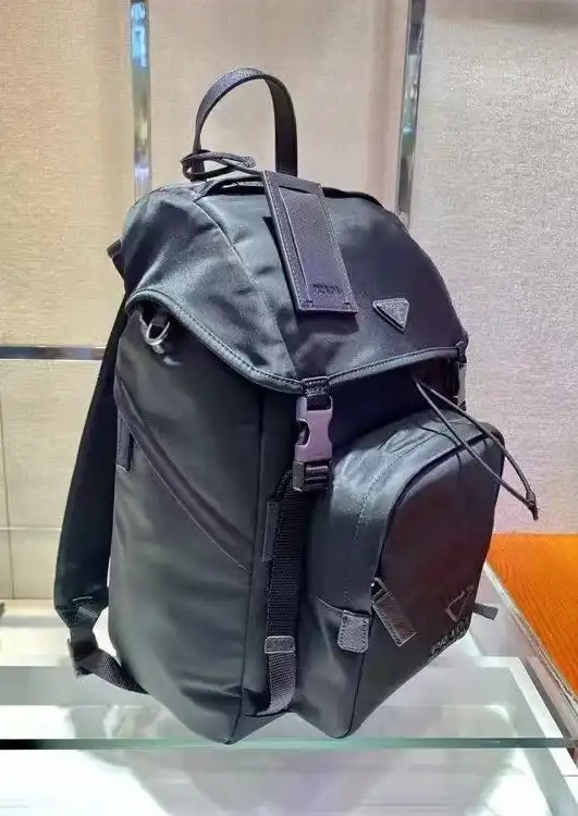 LV Backpacks 4206A-2400