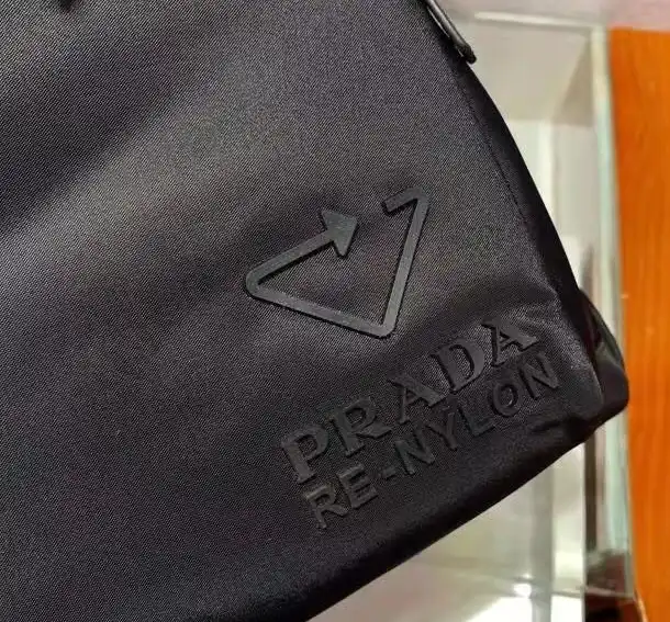 LV Backpacks 4206A-2400