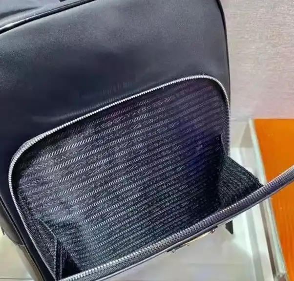 LV Backpacks 4206A-2401