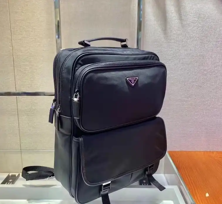 LV Backpacks 4206A-2402