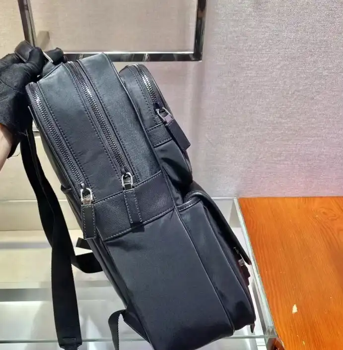 LV Backpacks 4206A-2402
