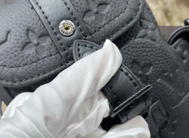 LV Backpacks 4206A-2656