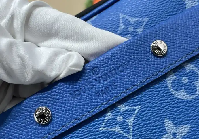 LV Satchel bags 4206A-2661