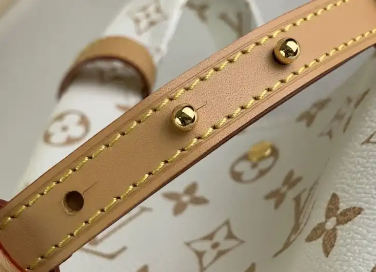 LV Top Handle Bags 4206A-2674