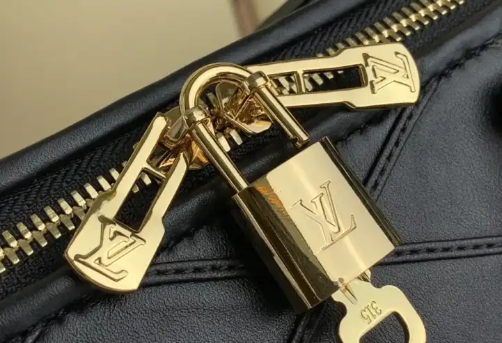 LV Top Handle Bags 4206A-2680