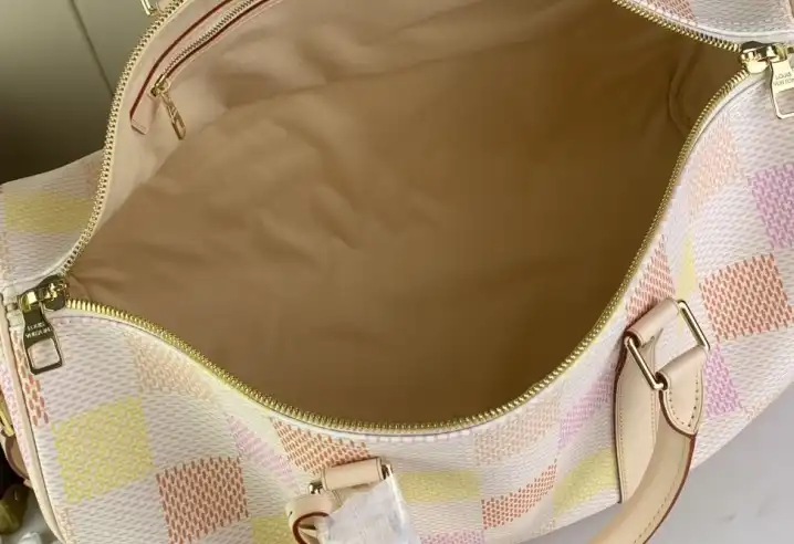 LV Travel Bags 4206A-2681