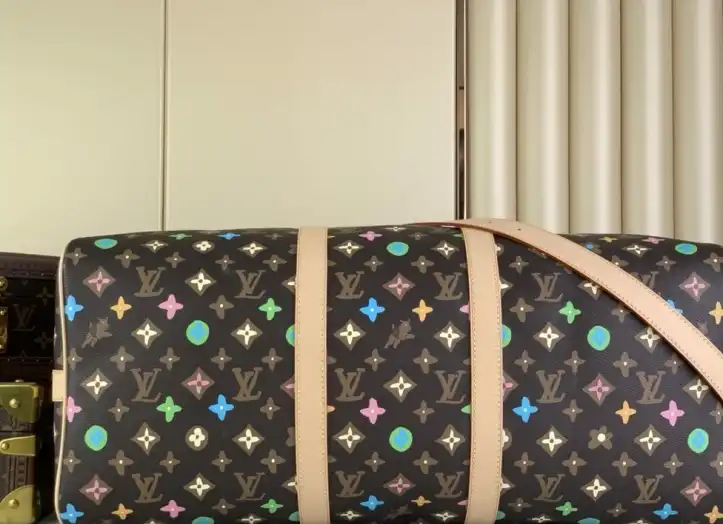 LV Travel Bags 4206A-2683