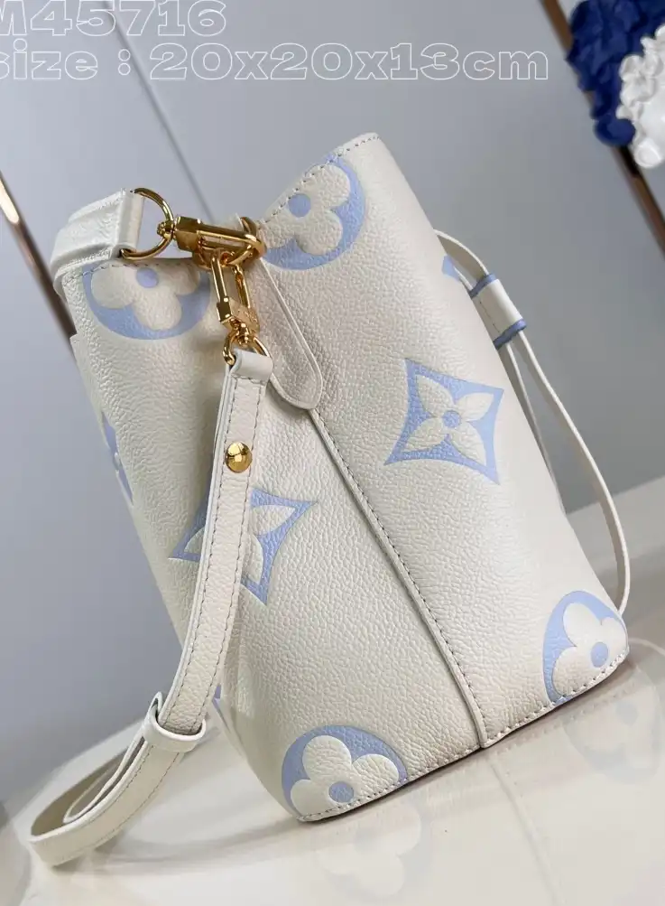 LV Bucket Bags 4206A-2693