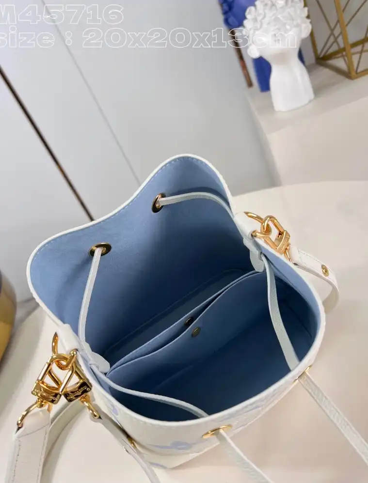 LV Bucket Bags 4206A-2693
