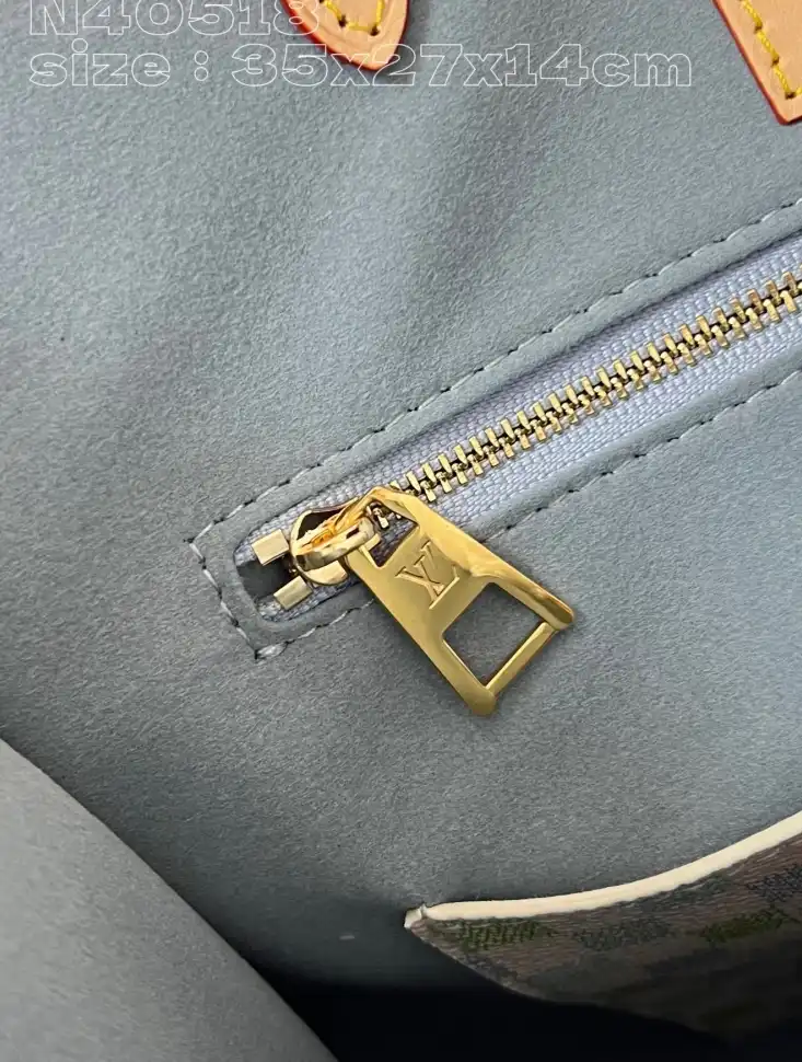 LV Shopping Bags 4206A-2697