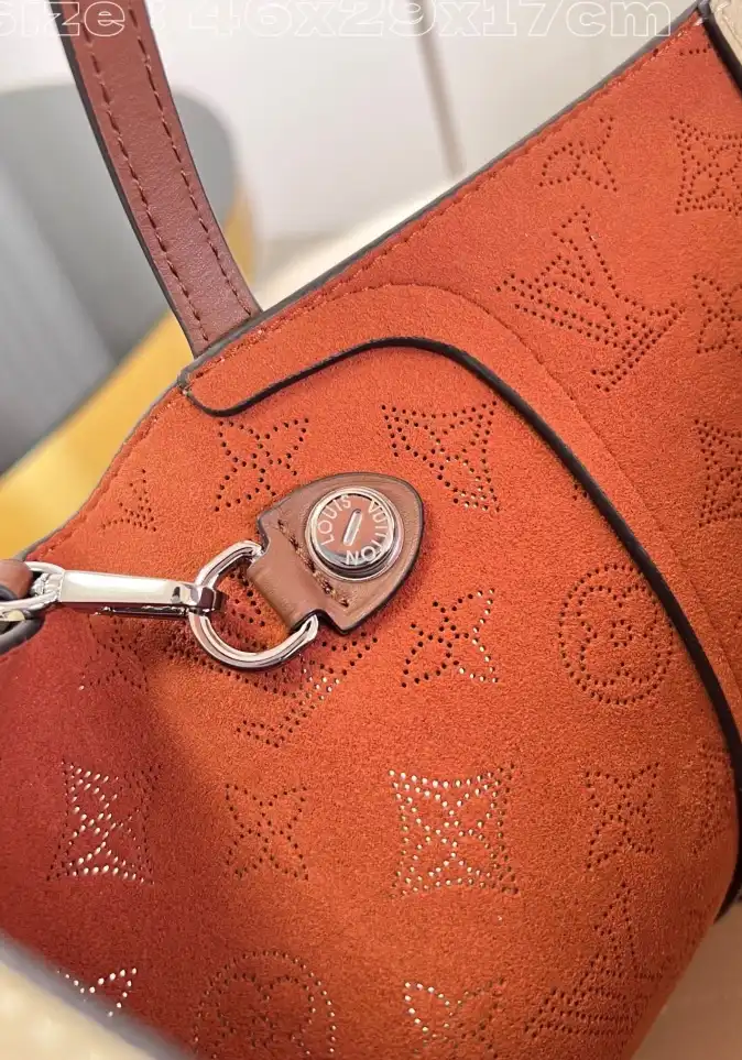 LV Shopping Bags 4206A-2723
