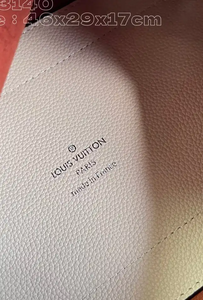LV Shopping Bags 4206A-2723