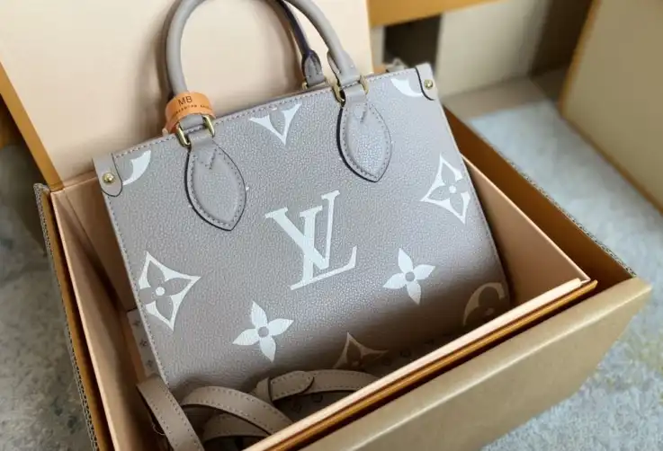 LV Shopping Bags 4206A-2845