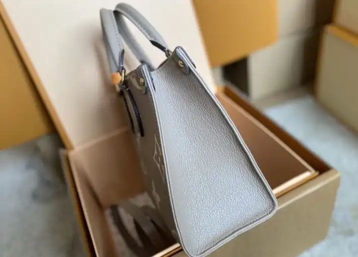 LV Shopping Bags 4206A-2845