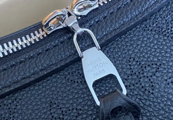 LV Satchel bags 4206A-2857