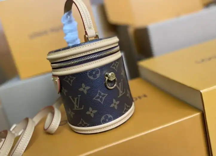 LV Round Bags 4206A-2865