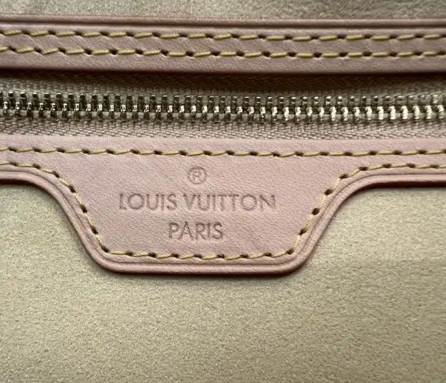 LV Shopping Bags 4206A-2870