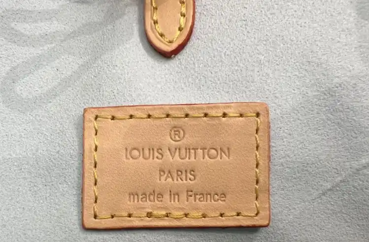 LV Shopping Bags 4206A-2871