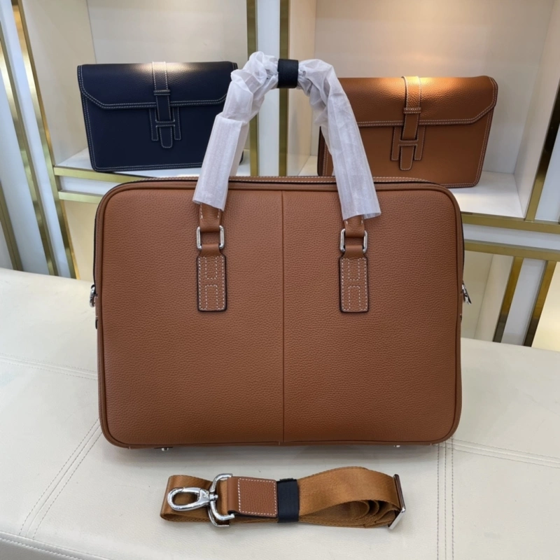 H**me5 briefcafcases 4206a-3028