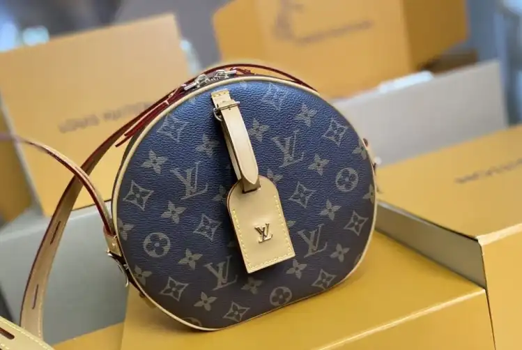 LV Round Bags 4206A-3306